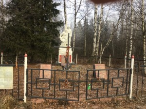 Братская могила 71 и 56 отдельных стрелковых бригад в Языковском лесу