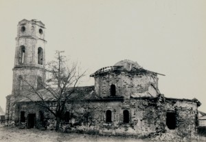 Храм в 1987 году. Фото А. Агафонова с сайта soobory.ru.